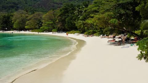 Port Launay, Seychelles