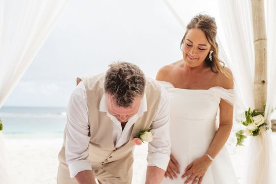 Bride and groom together on Mahé