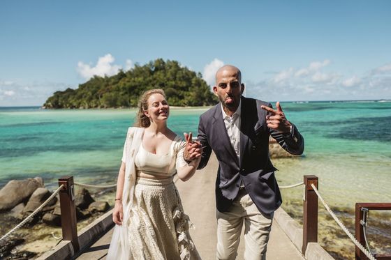 Bride and groom together in the Seychelles