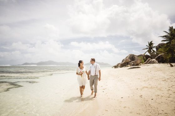 Bride and groom together on La Digue