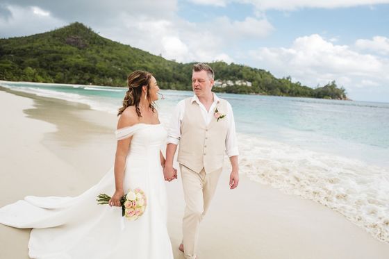 Bride and groom together on Mahé