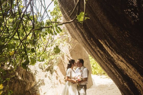 Bride and groom together on La Digue