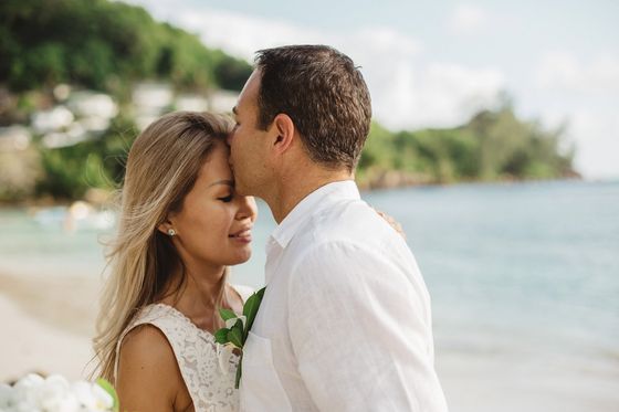Bride and groom together in the Seychelles