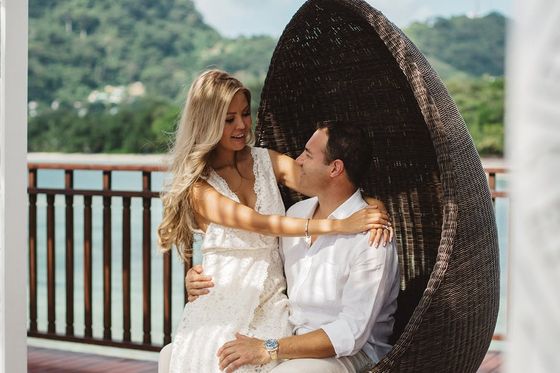 Bride and groom together in the Seychelles