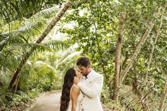 Bride and groom together on Félicité