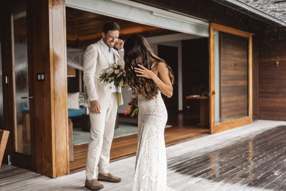 Bride and groom together on Félicité