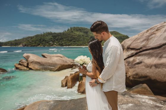 Bride and groom together in the Seychelles