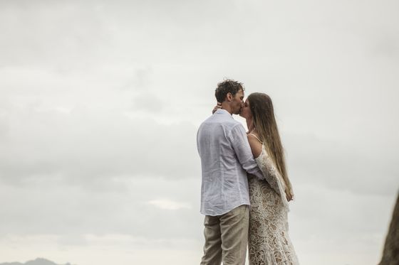Bride and groom together on Félicité