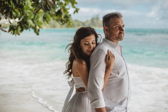 Bride and groom together in the Seychelles