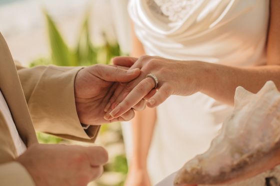 Wedding details on Mahé
